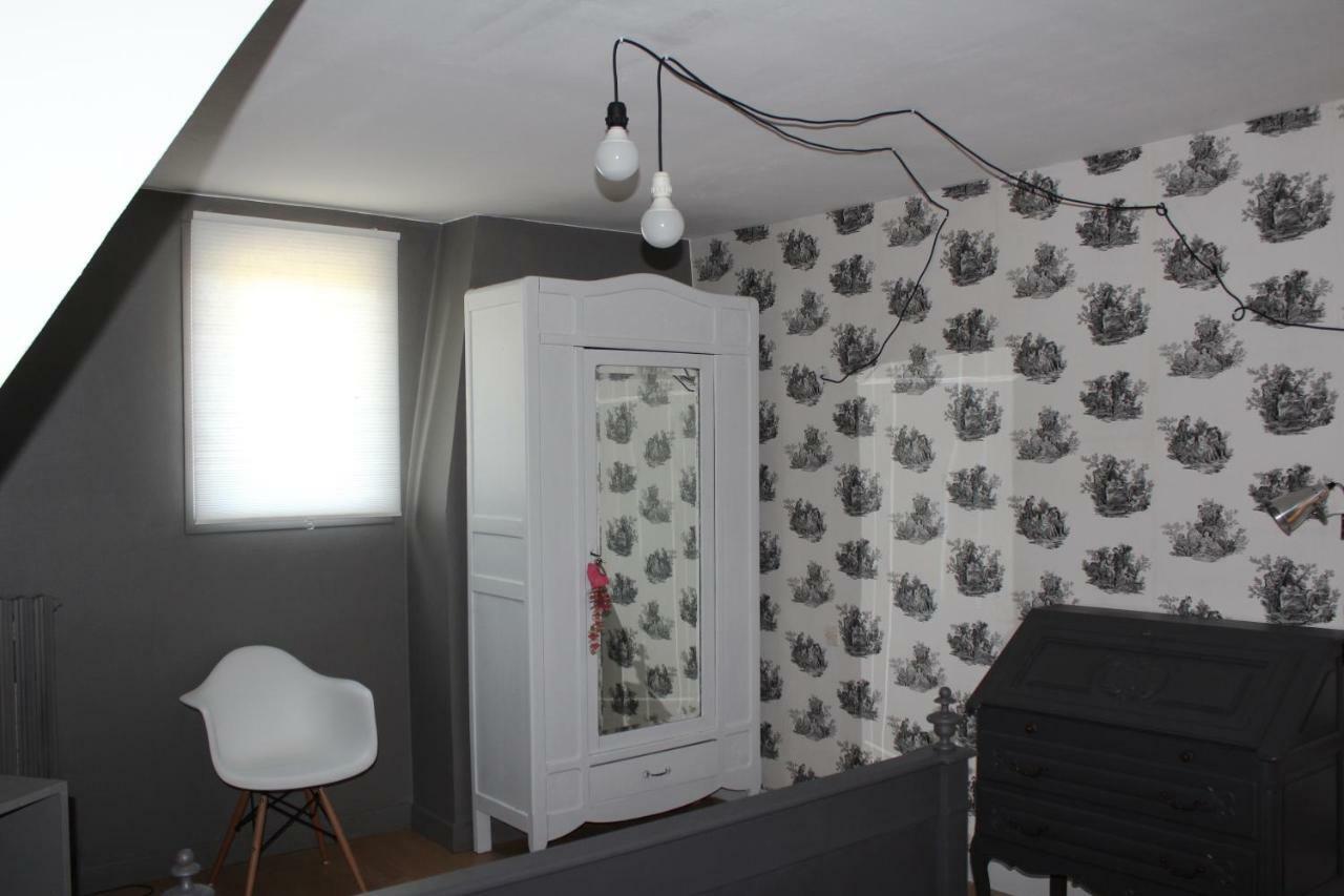 Les Rues-des-Vignes La Chaumiere Du Tordoir Bed & Breakfast エクステリア 写真